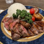 佐原のステーキ。【茶屋花冠ステーキ茶論】 短角牛のサシが少なく旨みの強い味わいで、上質なお肉をいただく。